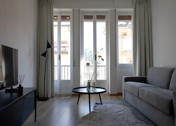 Bob W Ponte Vecchio Lejlighed